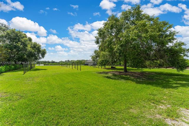 24545 SW 192nd Avenue, Homestead, FL 33031