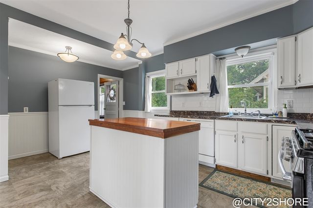 2317 Collingwood Avenue, Wyoming, MI 49519