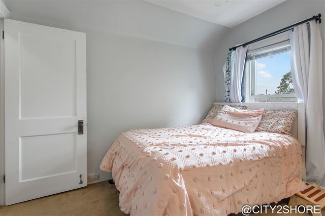 2317 Collingwood Avenue, Wyoming, MI 49519