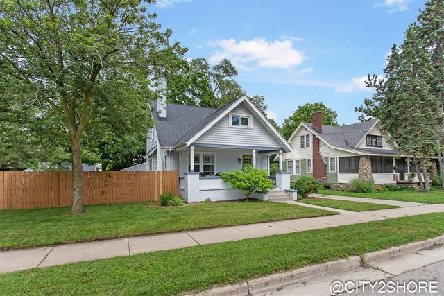 2317 Collingwood Avenue, Wyoming, MI 49519