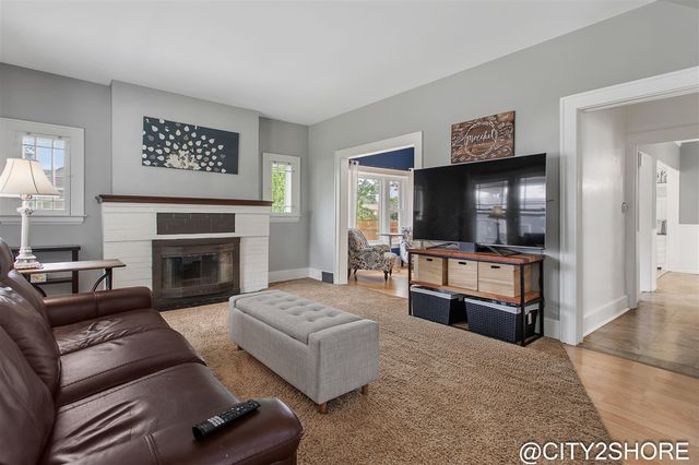 2317 Collingwood Avenue, Wyoming, MI 49519