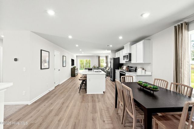 529 Bell Creek Avenue NE, Winnabow, NC 28479