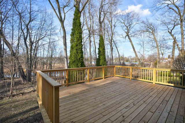 13296 Haddon Street, Fenton, MI 48430