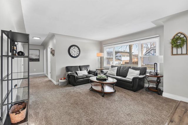 13296 Haddon Street, Fenton, MI 48430