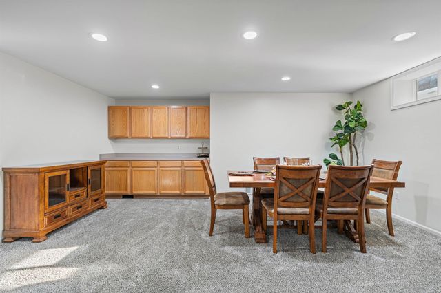 13296 Haddon Street, Fenton, MI 48430