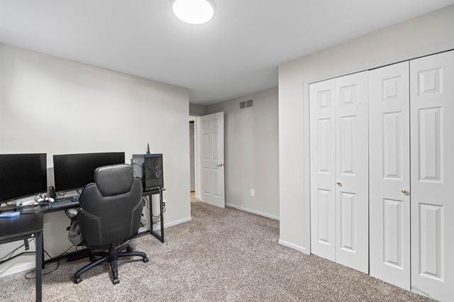 13296 Haddon Street, Fenton, MI 48430