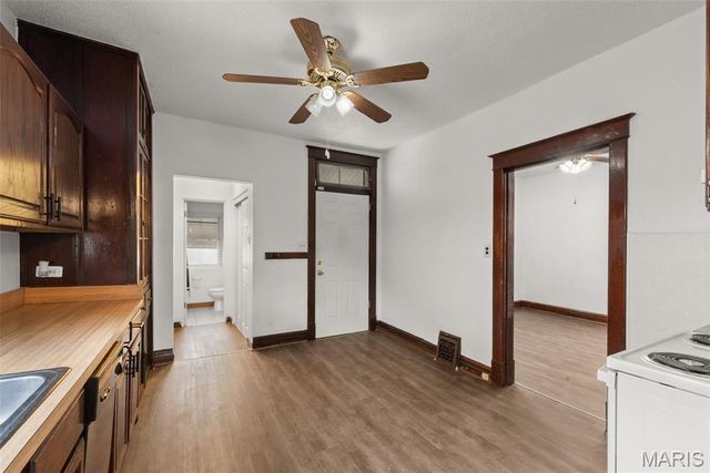 1208 Verl Place, St Louis, MO 63133