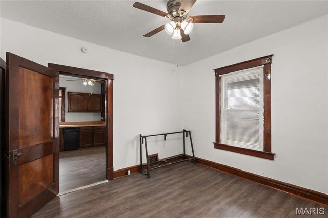 1208 Verl Place, St Louis, MO 63133