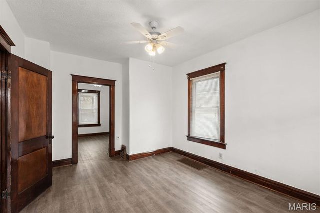 1208 Verl Place, St Louis, MO 63133