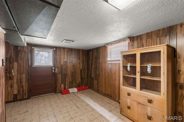 1208 Verl Place, St Louis, MO 63133