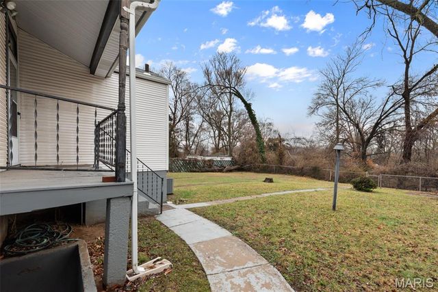 1208 Verl Place, St Louis, MO 63133