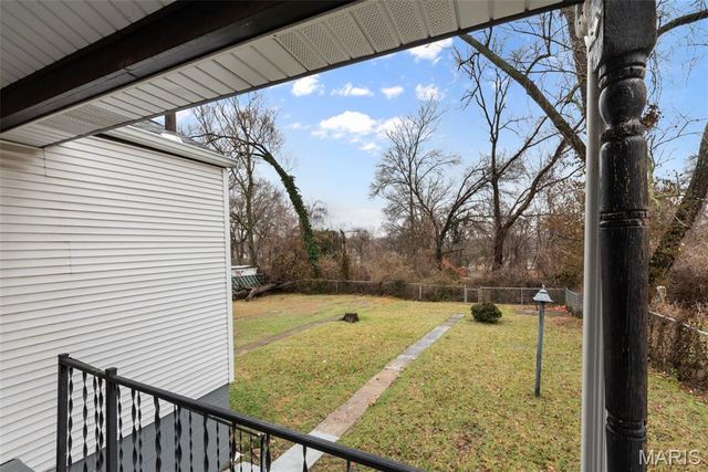 1208 Verl Place, St Louis, MO 63133