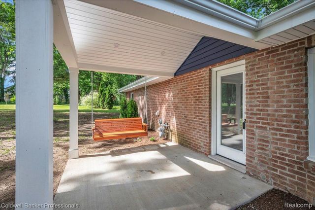 76107 Van Dyke Road, Bruce Township, MI 48065