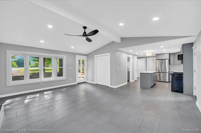 76107 Van Dyke Road, Bruce Township, MI 48065