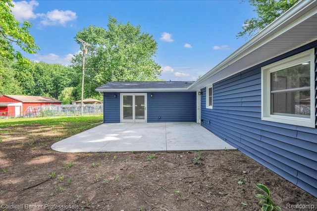 76107 Van Dyke Road, Bruce Township, MI 48065