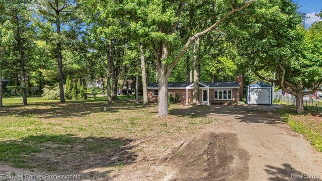 76107 Van Dyke Road, Bruce Township, MI 48065