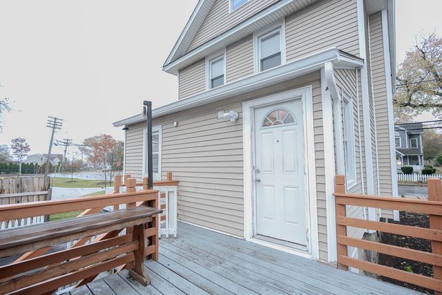 11 Burritt Avenue, Norwalk, CT 06854