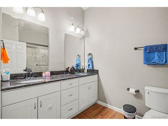 818 S Kalispell Cir 102, Aurora, CO 80017