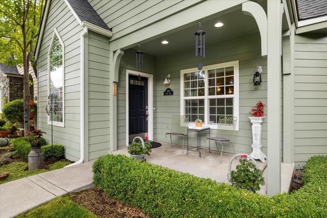 990 NE Wiest Way, Bend, OR 97701