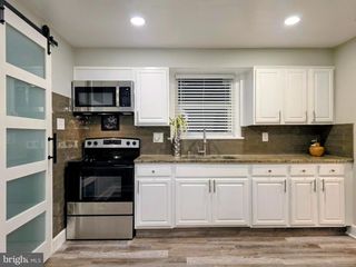 5918 ROBIN LN, Suitland, MD 20746