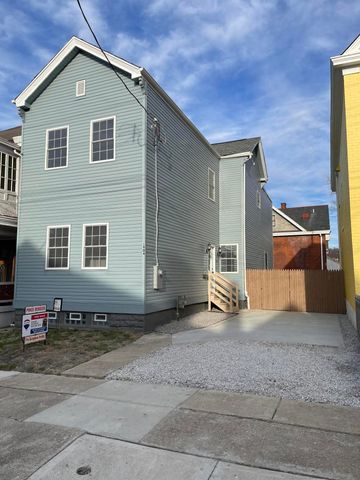 1904 Greenup Street, Covington, KY 41011