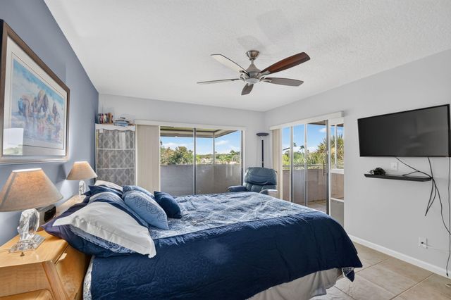 12524 SHORELINE Drive 404, Wellington, FL 33414