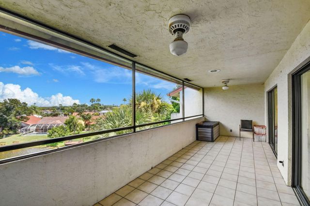 12524 SHORELINE Drive 404, Wellington, FL 33414