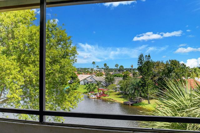 12524 SHORELINE Drive 404, Wellington, FL 33414