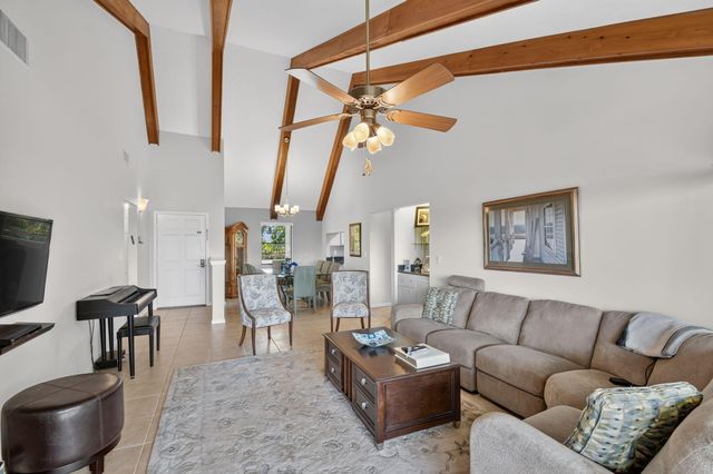 12524 SHORELINE Drive 404, Wellington, FL 33414