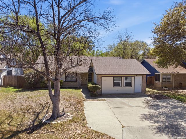 5722 MISTY GLN, San Antonio, TX 78247