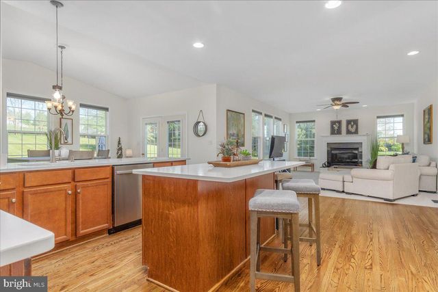 74 HEWITT DR, Martinsburg, WV 25403