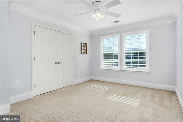 74 HEWITT DR, Martinsburg, WV 25403