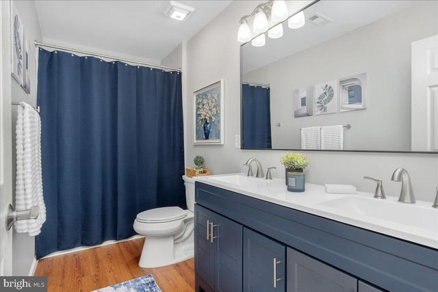 74 HEWITT DR, Martinsburg, WV 25403