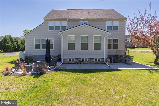 74 HEWITT DR, Martinsburg, WV 25403