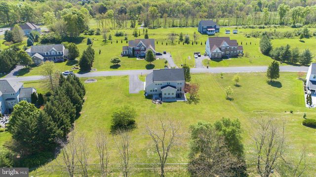 74 HEWITT DR, Martinsburg, WV 25403