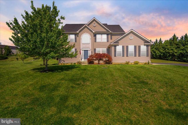 74 HEWITT DR, Martinsburg, WV 25403