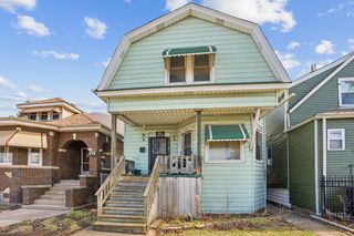 7127 S Artesian Avenue, Chicago, IL 60629