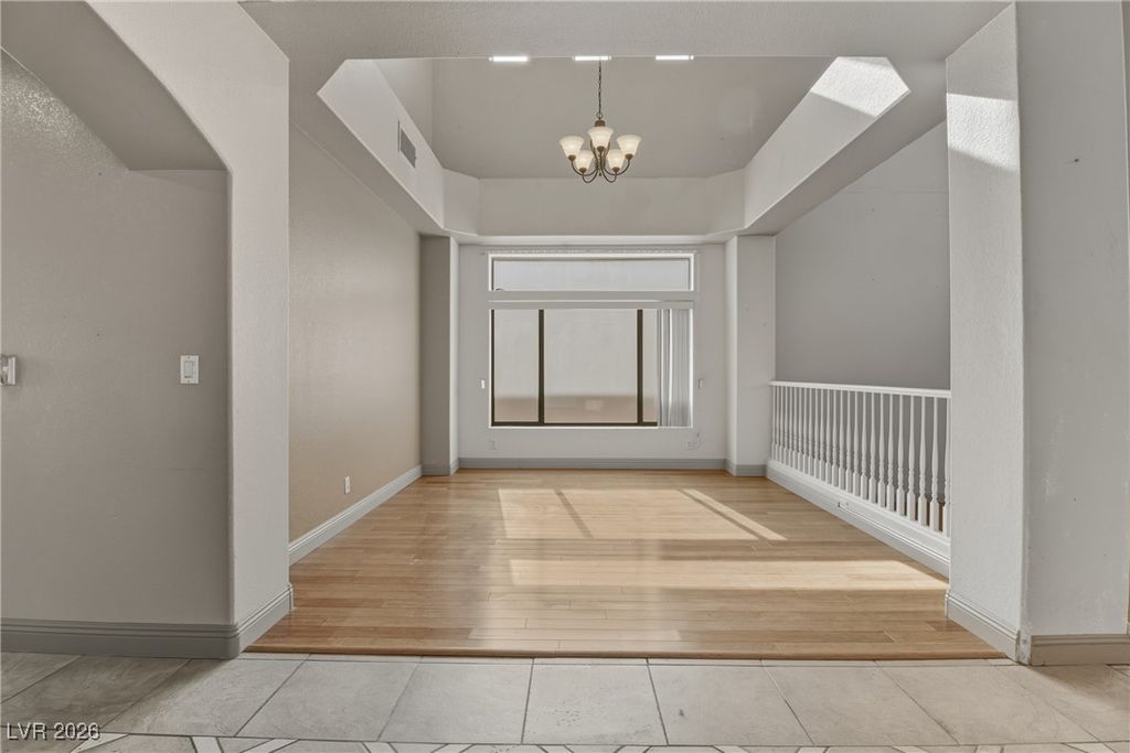 Image 11 of property listing at 504 Sunrise Villa Drive, Las Vegas, NV 89110