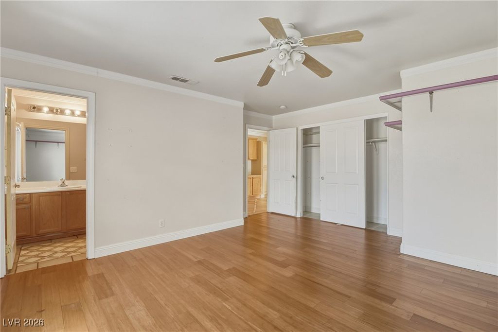 Image 32 of property listing at 504 Sunrise Villa Drive, Las Vegas, NV 89110