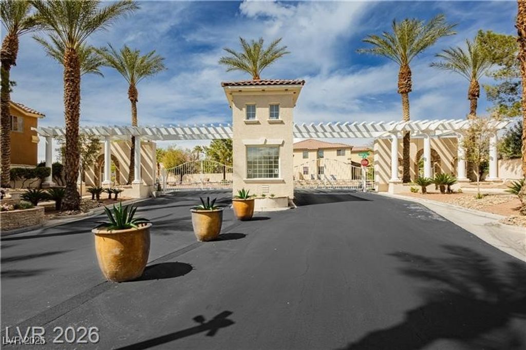 Image 40 of property listing at 504 Sunrise Villa Drive, Las Vegas, NV 89110