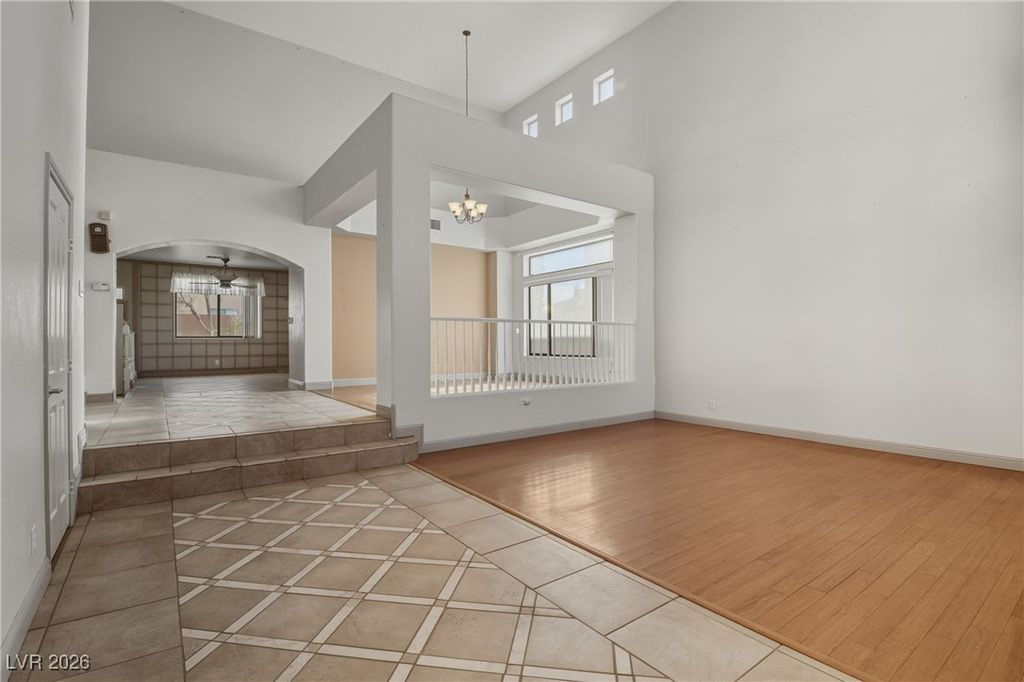 Image 9 of property listing at 504 Sunrise Villa Drive, Las Vegas, NV 89110