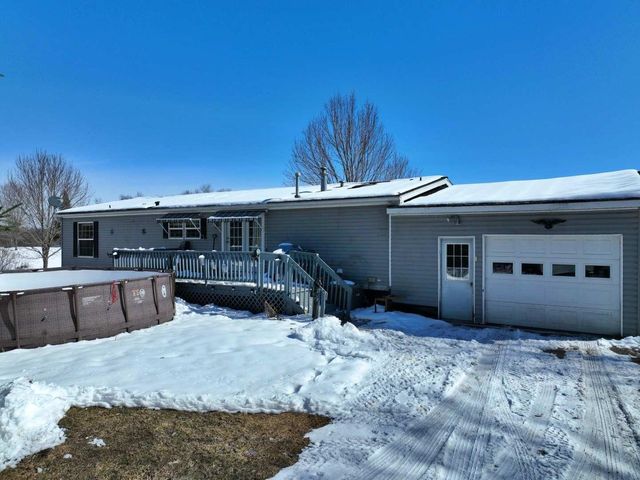 2357 Beebe Road, Derby, VT 05829