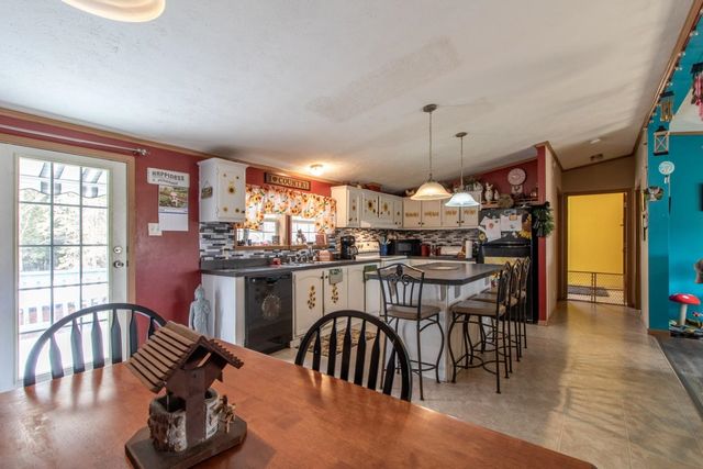 2357 Beebe Road, Derby, VT 05829