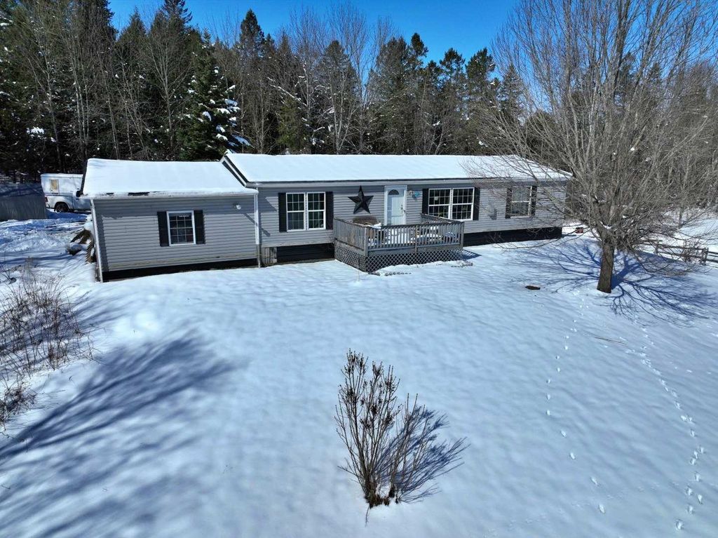 2357 Beebe Road, Derby, VT 05829