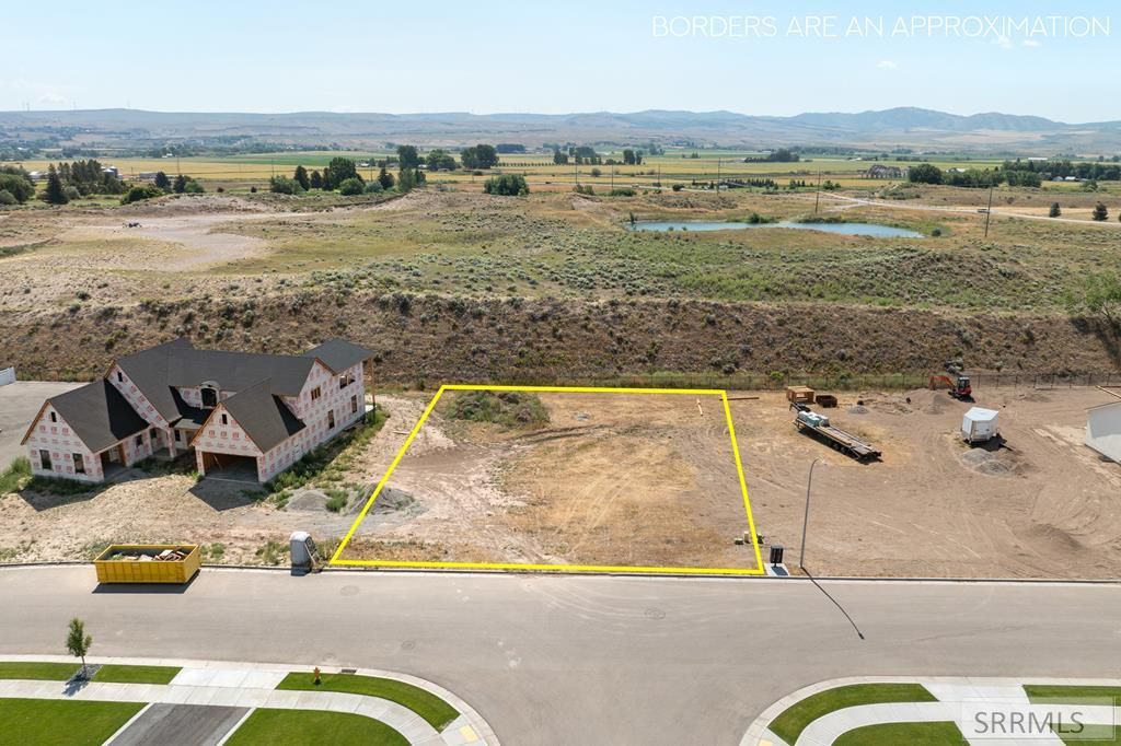 6331 S Desert Peak Drive, Idaho Falls, ID 83404