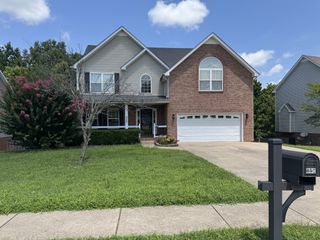 652 Winding Bluff Way, Clarksville, TN 37040