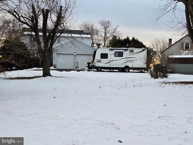 2276 S VALLEY FORGE RD, Lansdale, PA 19446