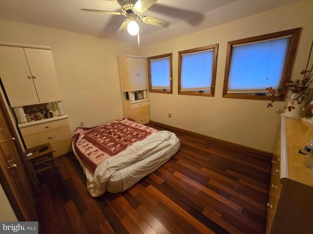 2276 S VALLEY FORGE RD, Lansdale, PA 19446