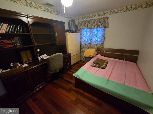 2276 S VALLEY FORGE RD, Lansdale, PA 19446