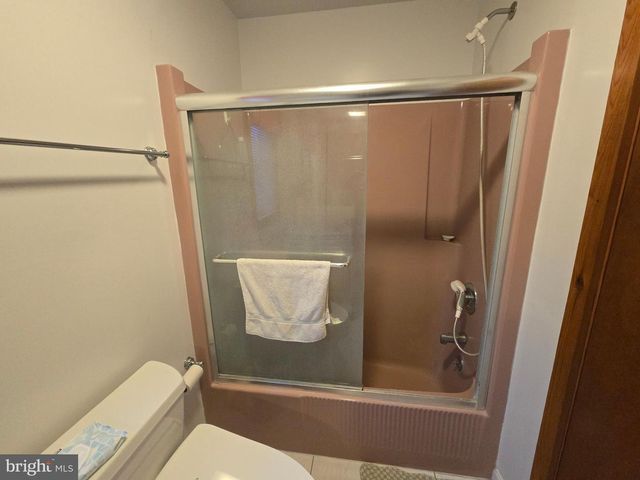 2276 S VALLEY FORGE RD, Lansdale, PA 19446